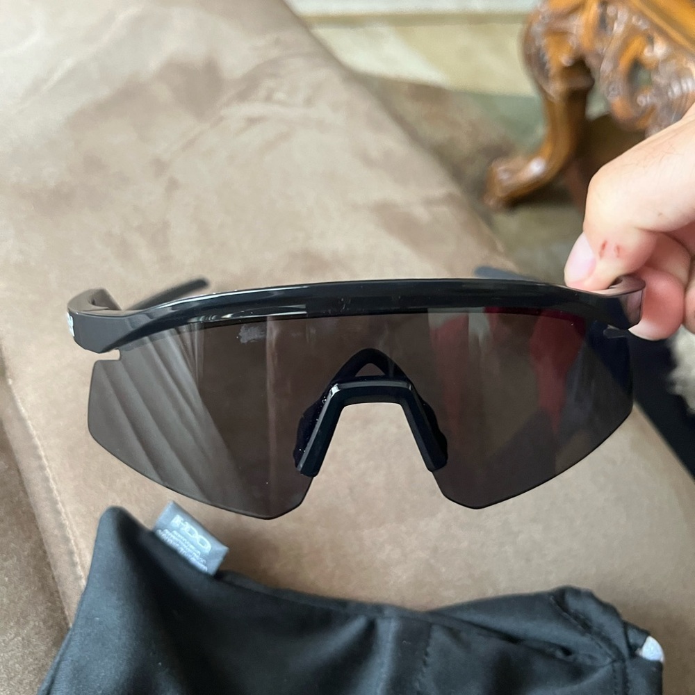 New Black Sport Oakley Sunglasses black. Beautiful with great style & class.